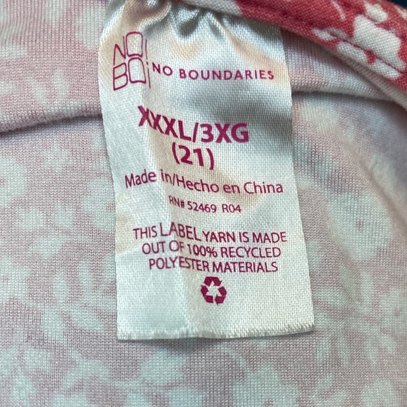 No Boundaries pink and white floral dress - Picture 3 of 3
